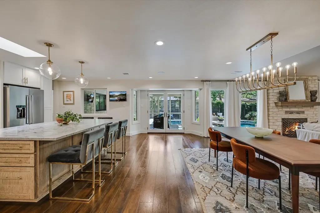 4104 Tablerock Drive Austin TX 78731
