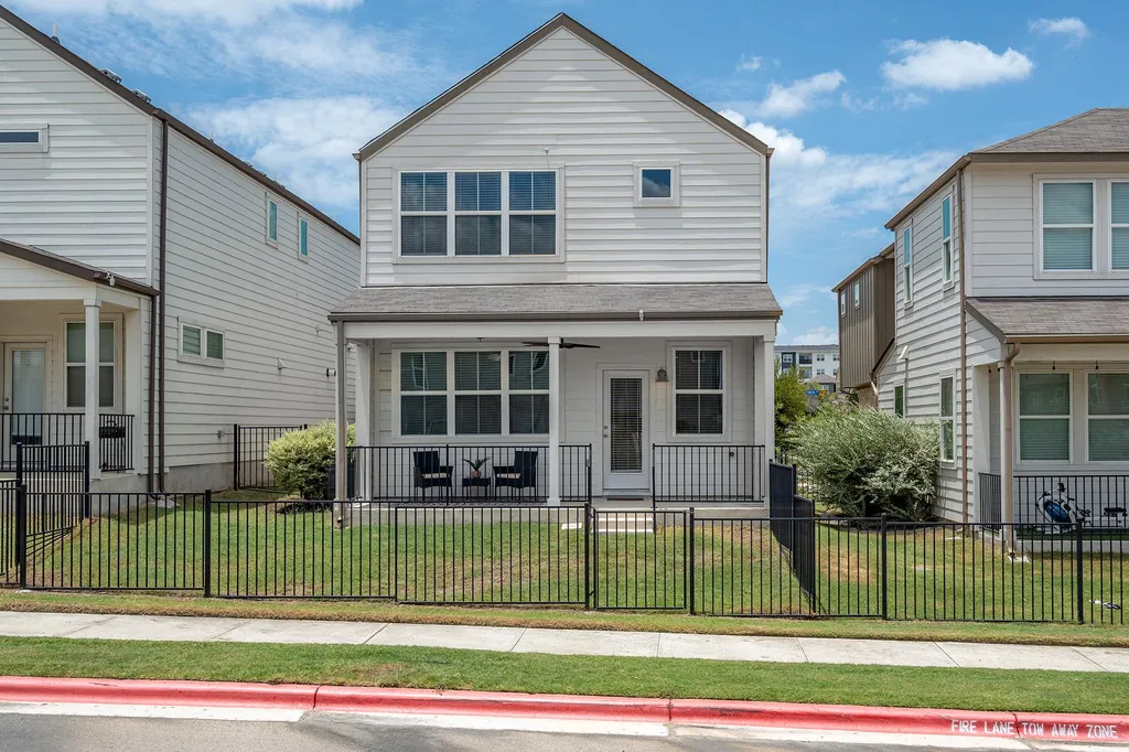 7407 Grand Linden Way Austin TX 78744