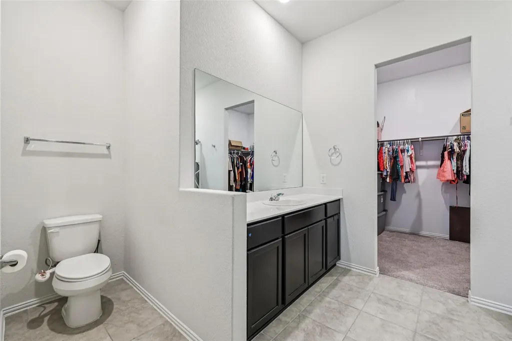 12704 Bloomington Drive Austin TX 78748