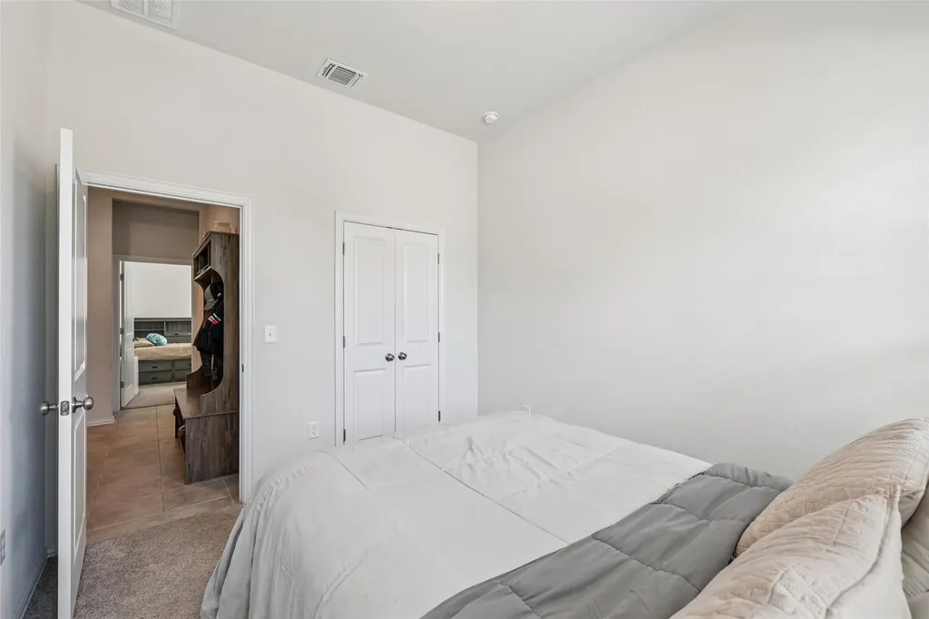 12704 Bloomington Drive Austin TX 78748