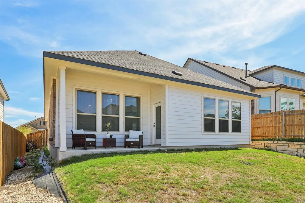 12704 Bloomington Drive Austin TX 78748