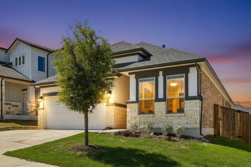 12704 Bloomington Drive Austin TX 78748