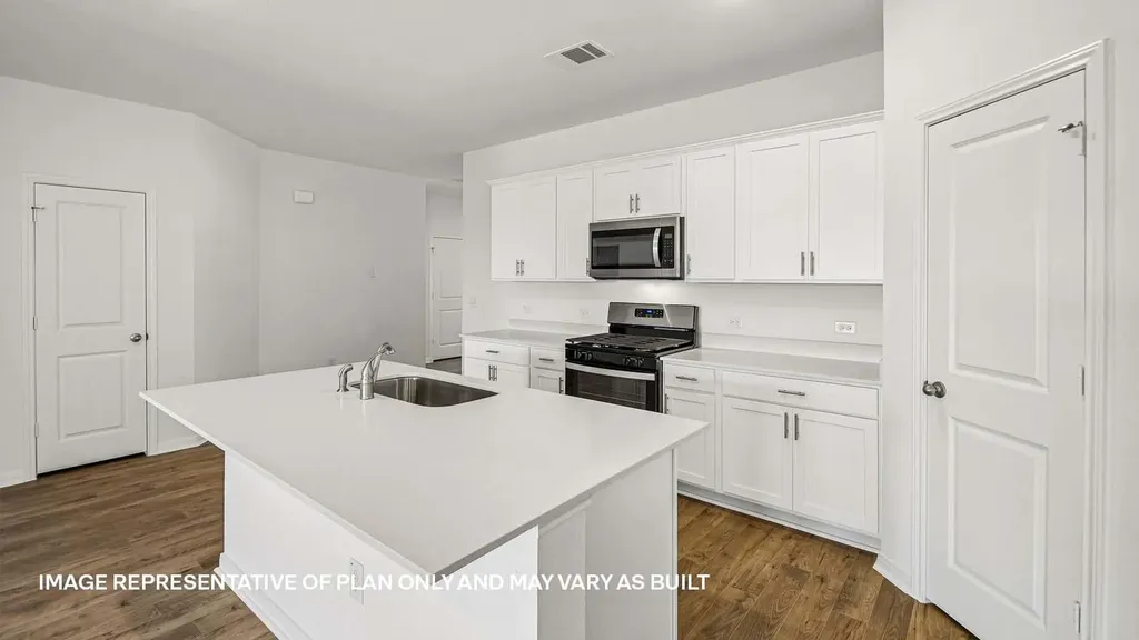 131 Mustang Lake Circle Buda TX 78610