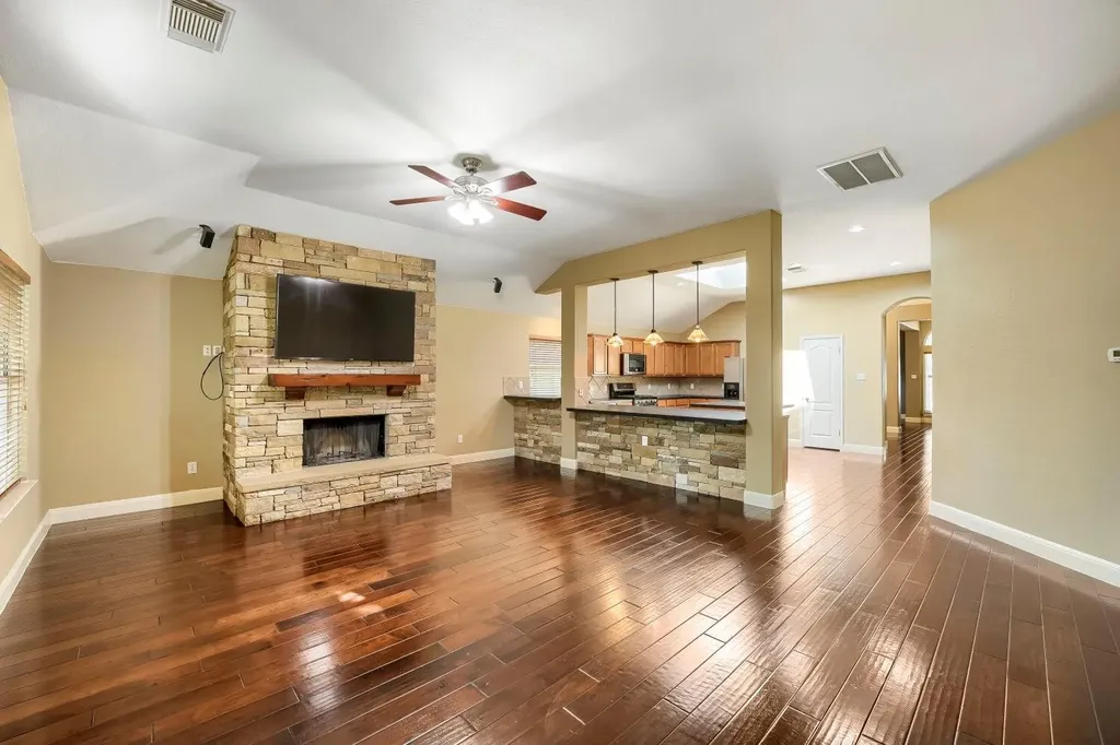 3102 Ash Glen Lane Round Rock TX 78681