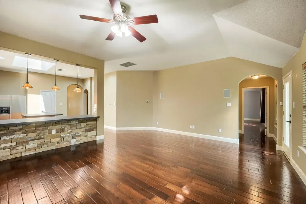 3102 Ash Glen Lane Round Rock TX 78681