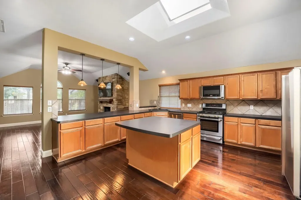 3102 Ash Glen Lane Round Rock TX 78681