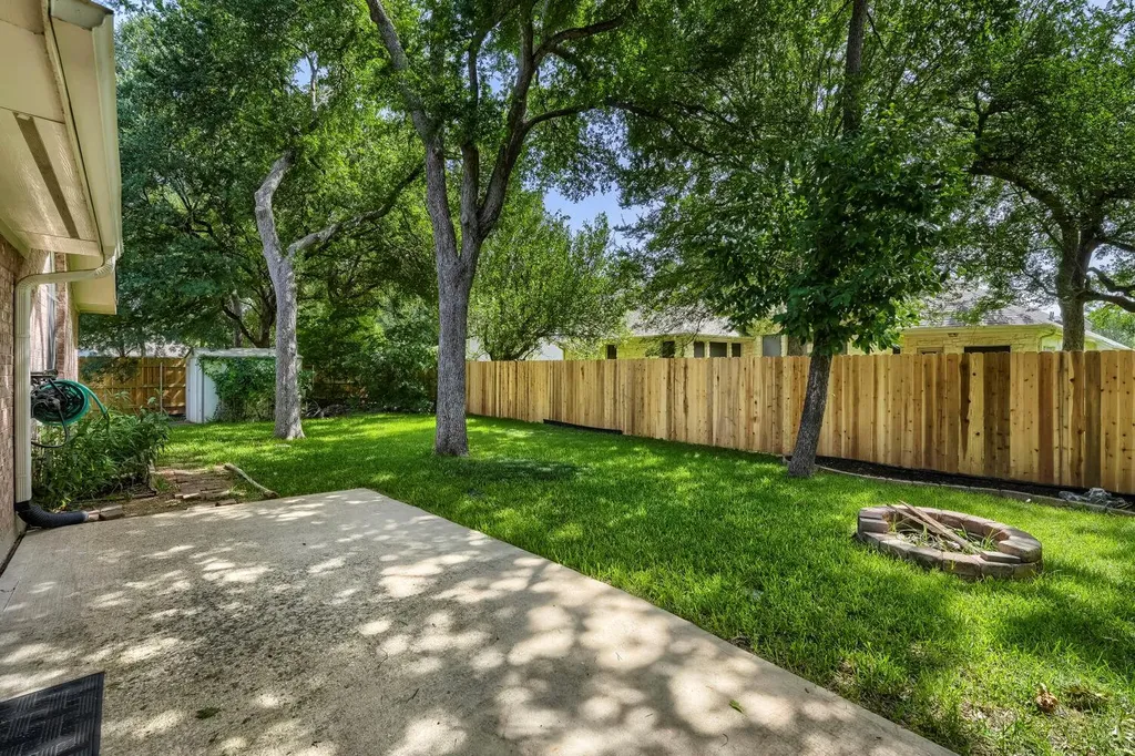 3102 Ash Glen Lane Round Rock TX 78681