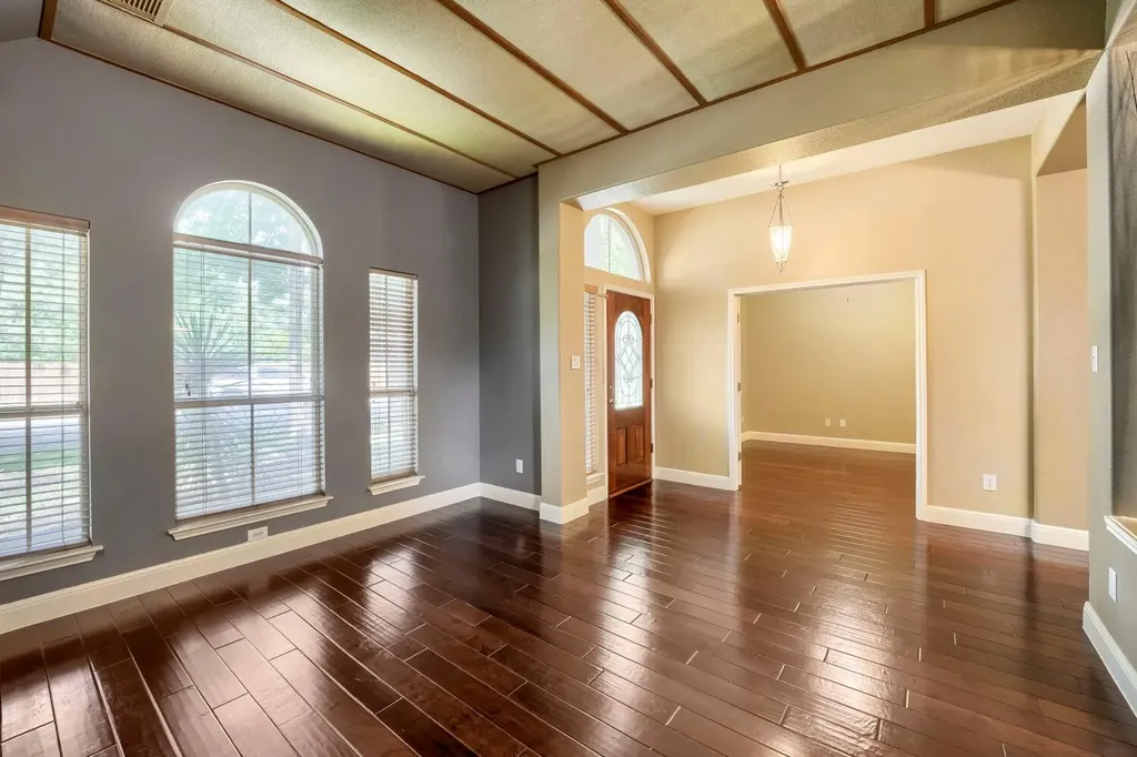 3102 Ash Glen Lane Round Rock TX 78681