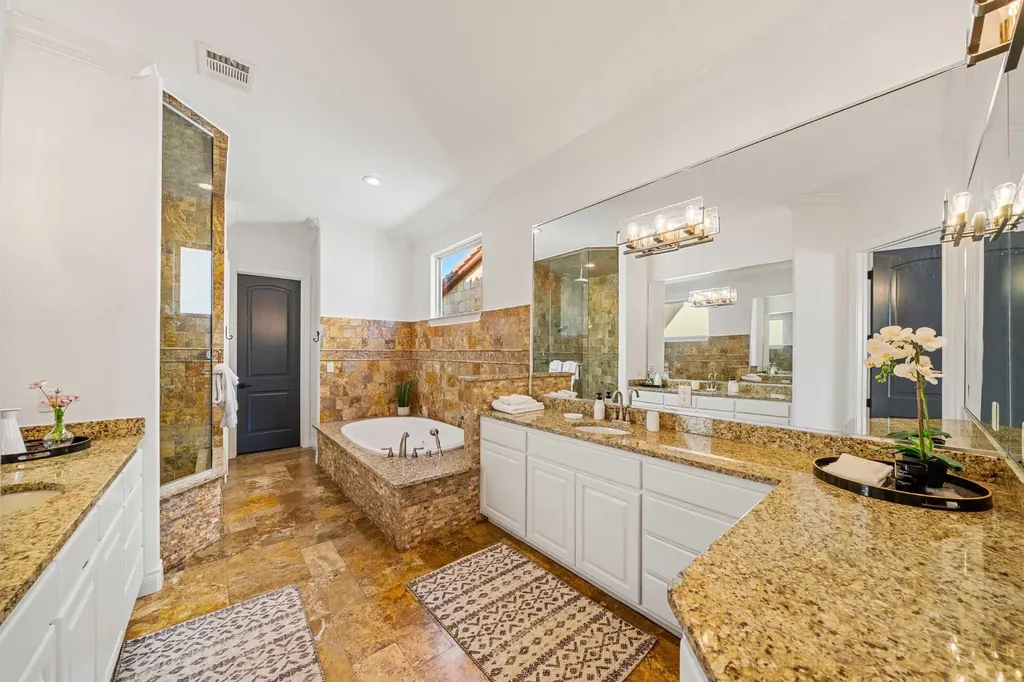 3500 River Oaks Drive Kingsland TX 78639