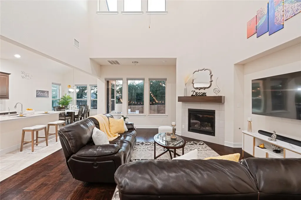 228 Lockhart Loop Georgetown TX 78628