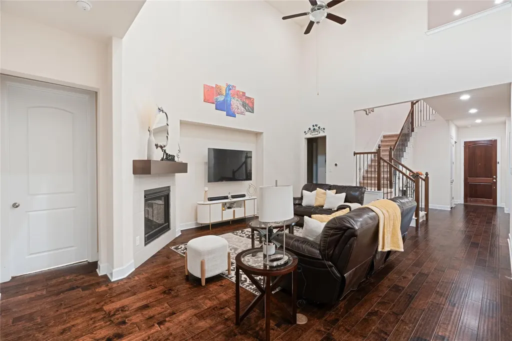 228 Lockhart Loop Georgetown TX 78628