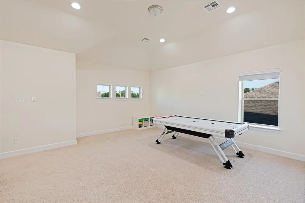 228 Lockhart Loop Georgetown TX 78628