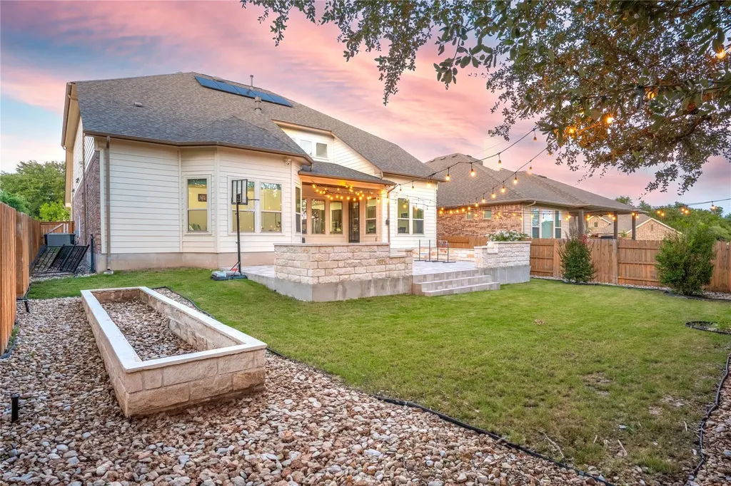 228 Lockhart Loop Georgetown TX 78628