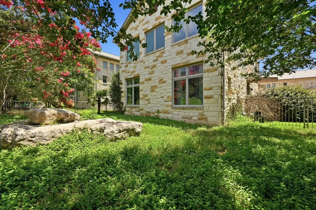 592 Fm 967 Buda TX 78610
