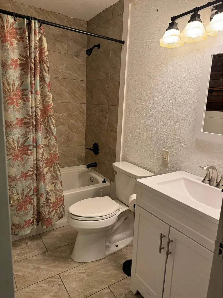 3851 Hermosa Drive Kingsland TX 78639