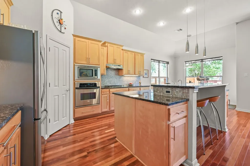 7301 Seneca Falls Loop Austin TX 78739