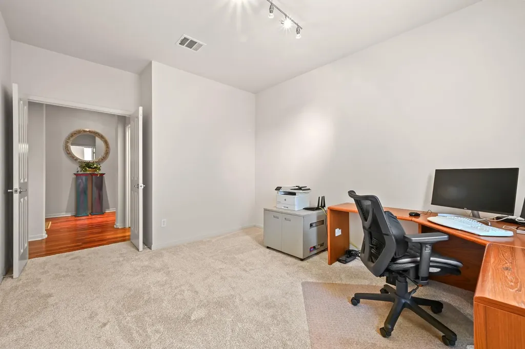 7301 Seneca Falls Loop Austin TX 78739