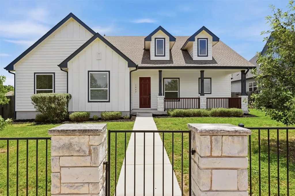 1009 Scenic Drive Georgetown TX 78626
