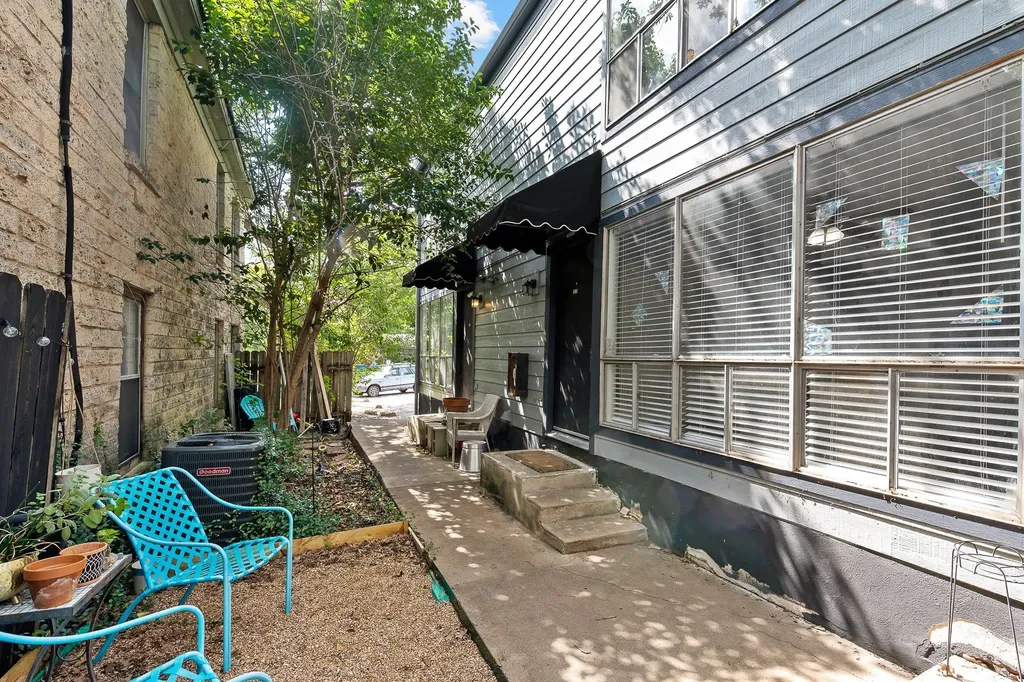 1405 Hartford Road Austin TX 78703