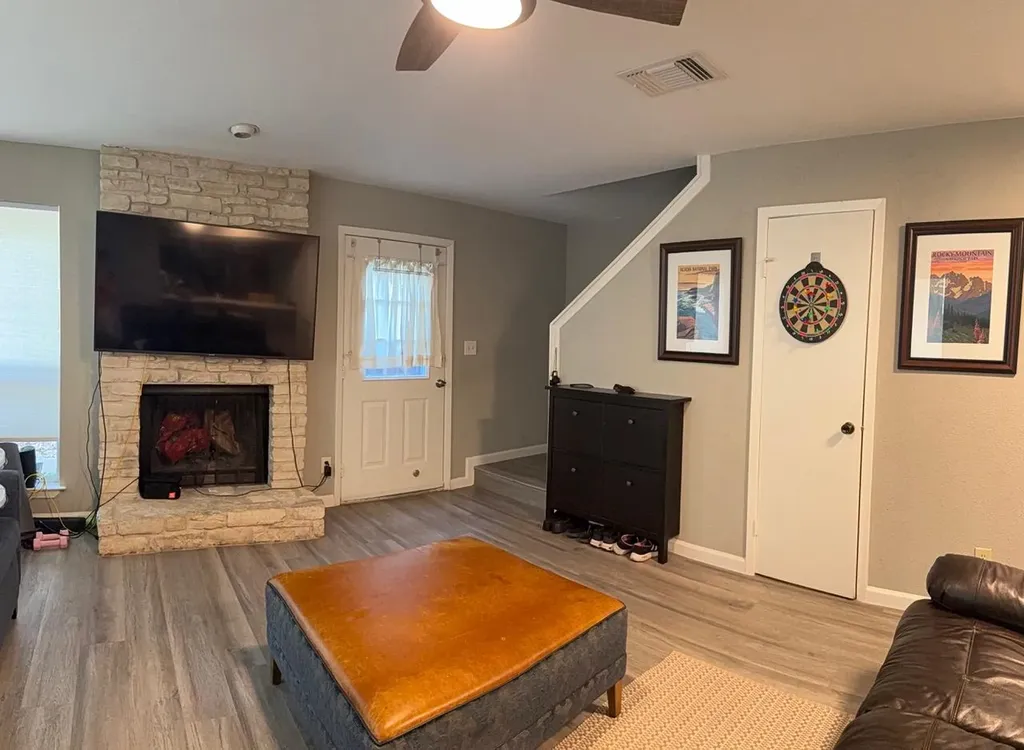 1407 Camp Craft Road Austin TX 78746
