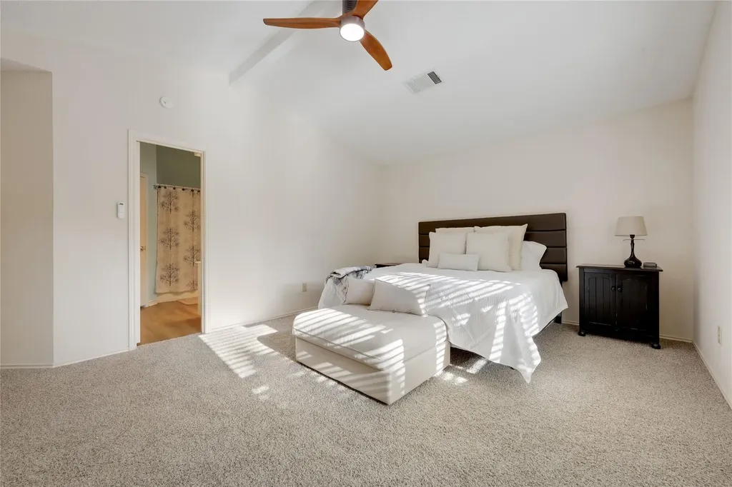 8012 Petaca Cove Austin TX 78729