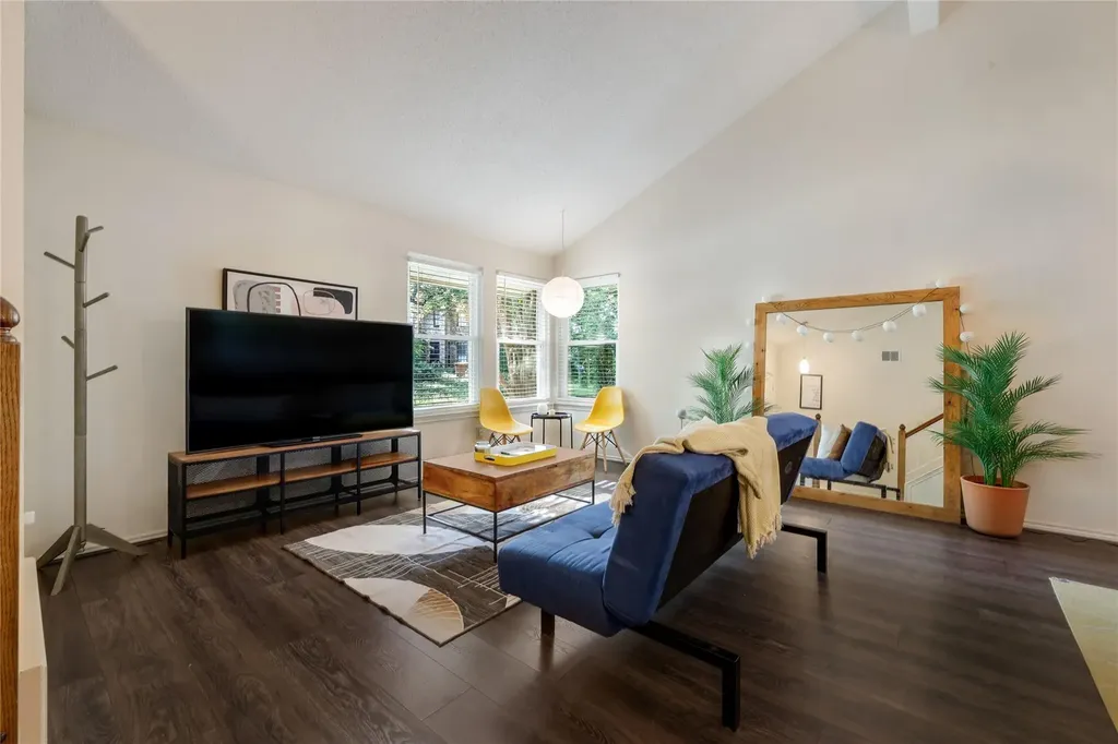 8012 Petaca Cove Austin TX 78729