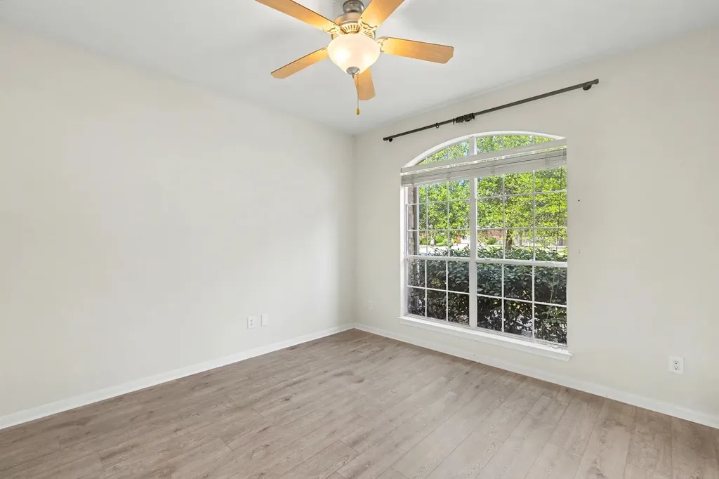 12504 Gun Metal Drive Austin TX 78739