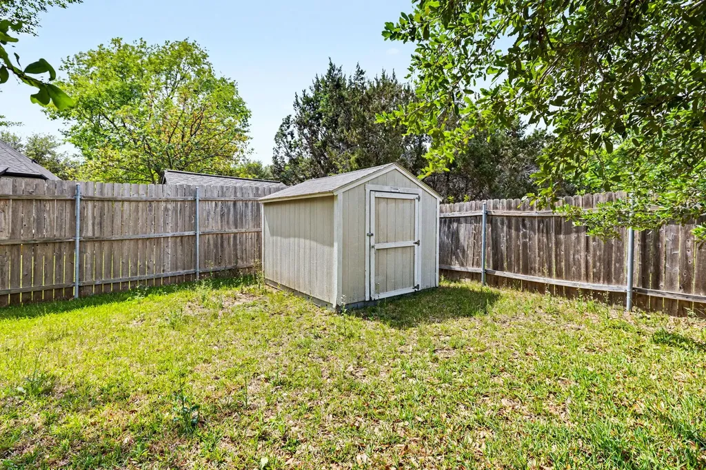 12504 Gun Metal Drive Austin TX 78739