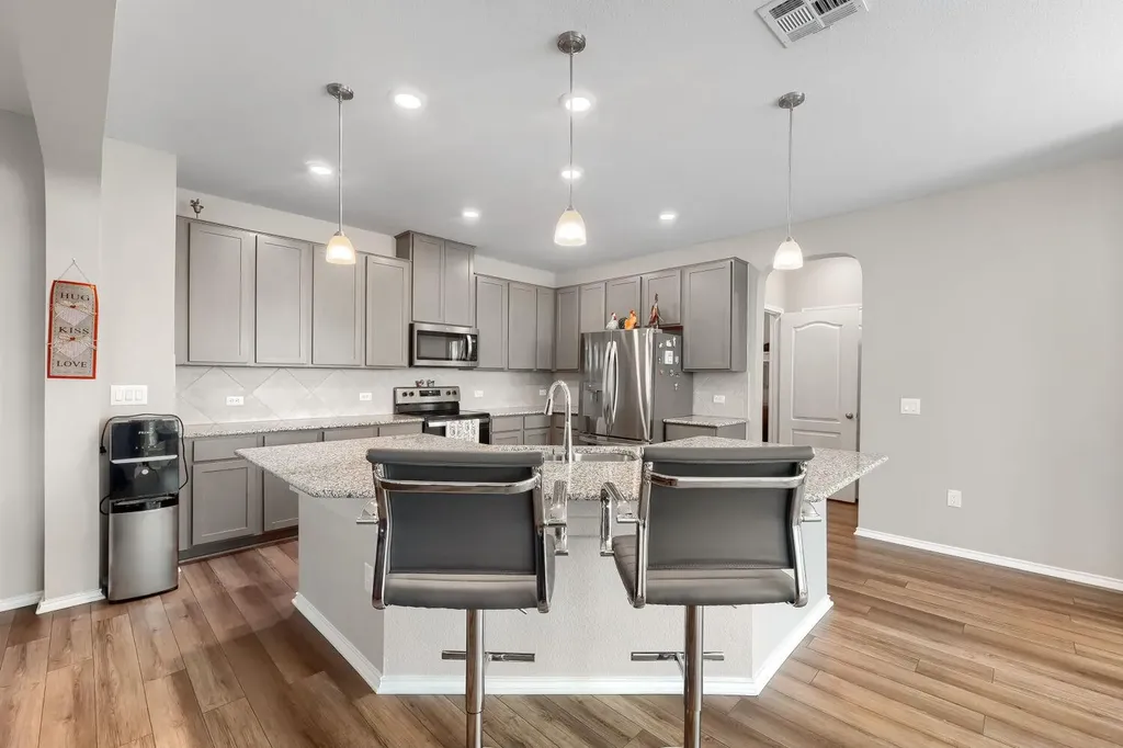 1513 Foxglove Drive Lockhart TX 78644