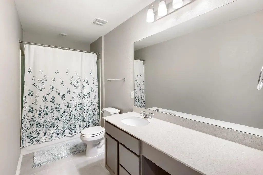 1513 Foxglove Drive Lockhart TX 78644