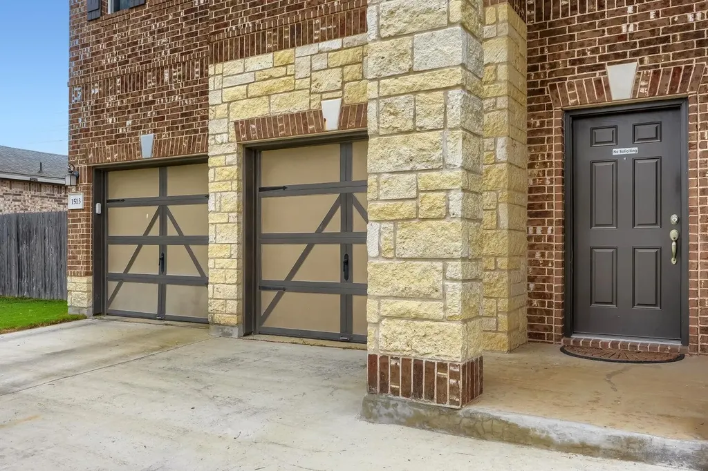 1513 Foxglove Drive Lockhart TX 78644