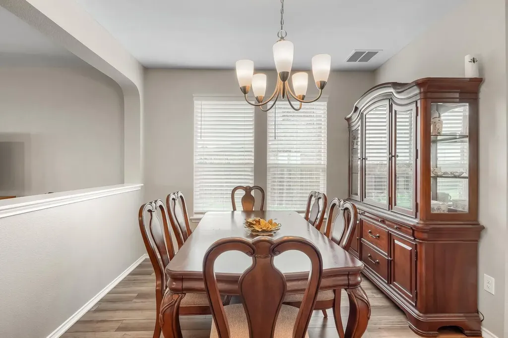 1513 Foxglove Drive Lockhart TX 78644