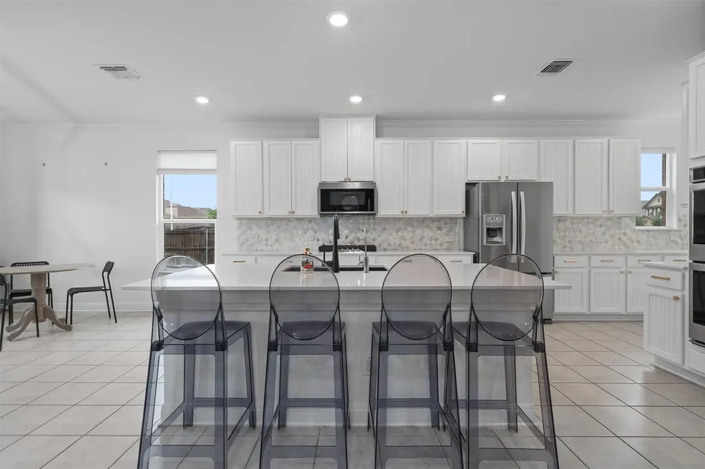 1201 Euless Lane Leander TX 78641