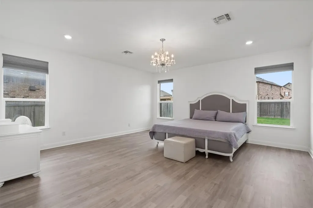 1201 Euless Lane Leander TX 78641