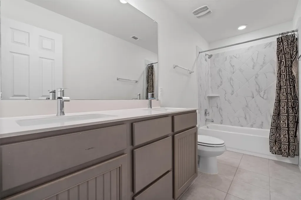 1201 Euless Lane Leander TX 78641