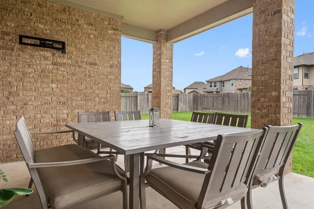 1201 Euless Lane Leander TX 78641