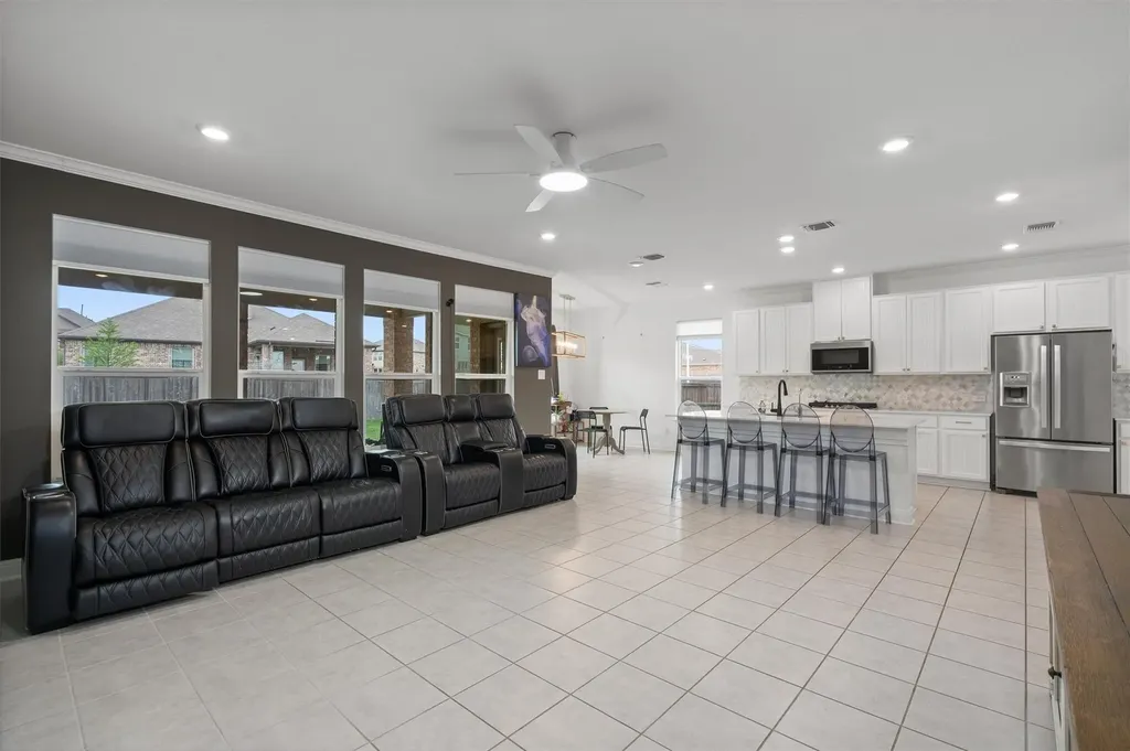 1201 Euless Lane Leander TX 78641