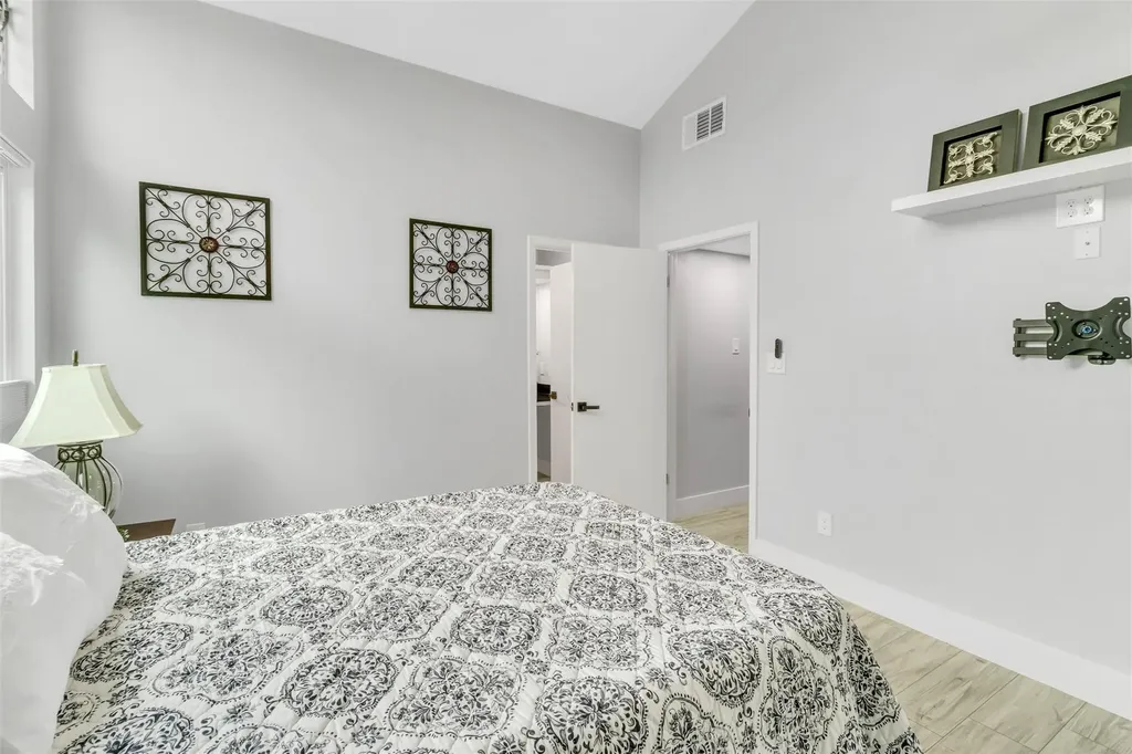 7122 Wood Hollow Drive Austin TX 78731