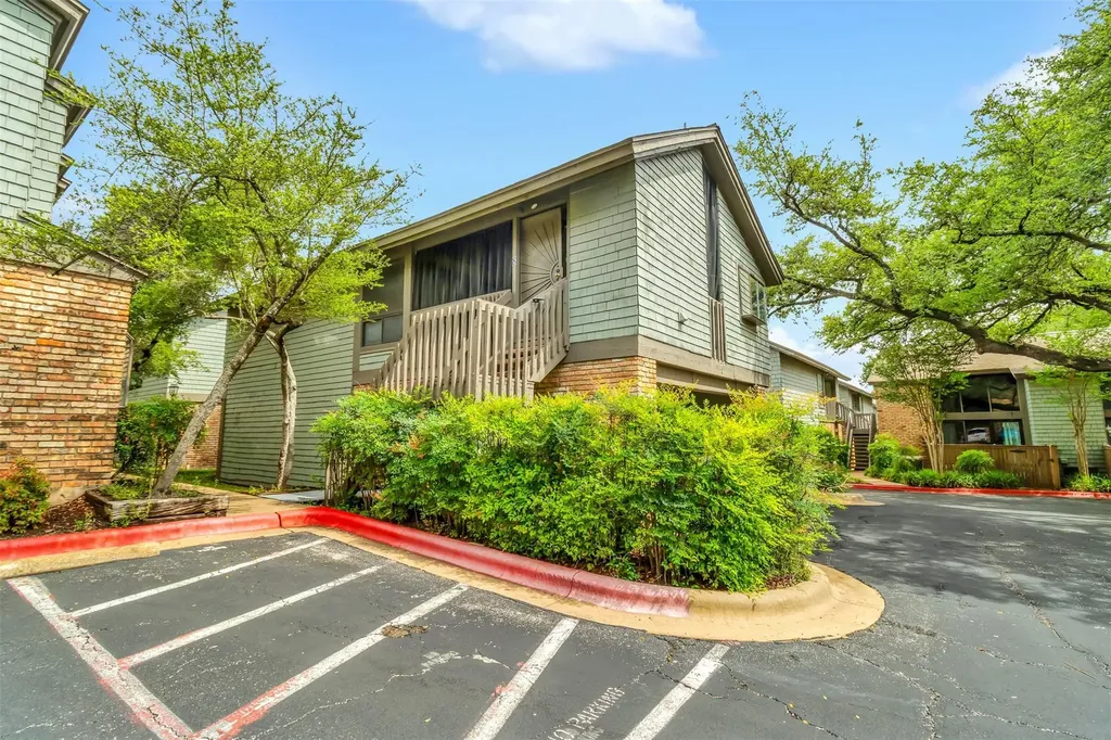 7122 Wood Hollow Drive Austin TX 78731