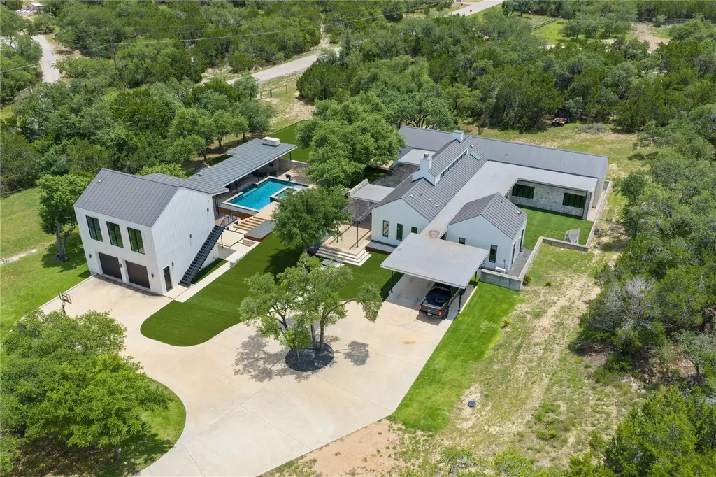 103 Victorian Oaks Lane Dripping Springs TX 78620