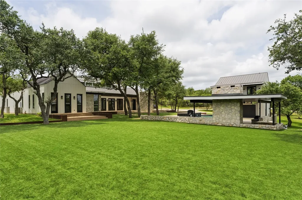 103 Victorian Oaks Lane Dripping Springs TX 78620