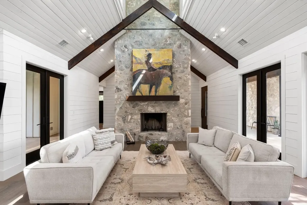 103 Victorian Oaks Lane Dripping Springs TX 78620