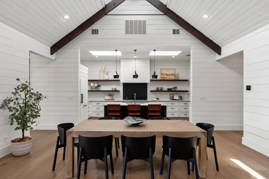 103 Victorian Oaks Lane Dripping Springs TX 78620