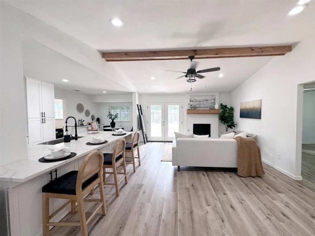 2110 Malvern Hill Drive Austin TX 78745