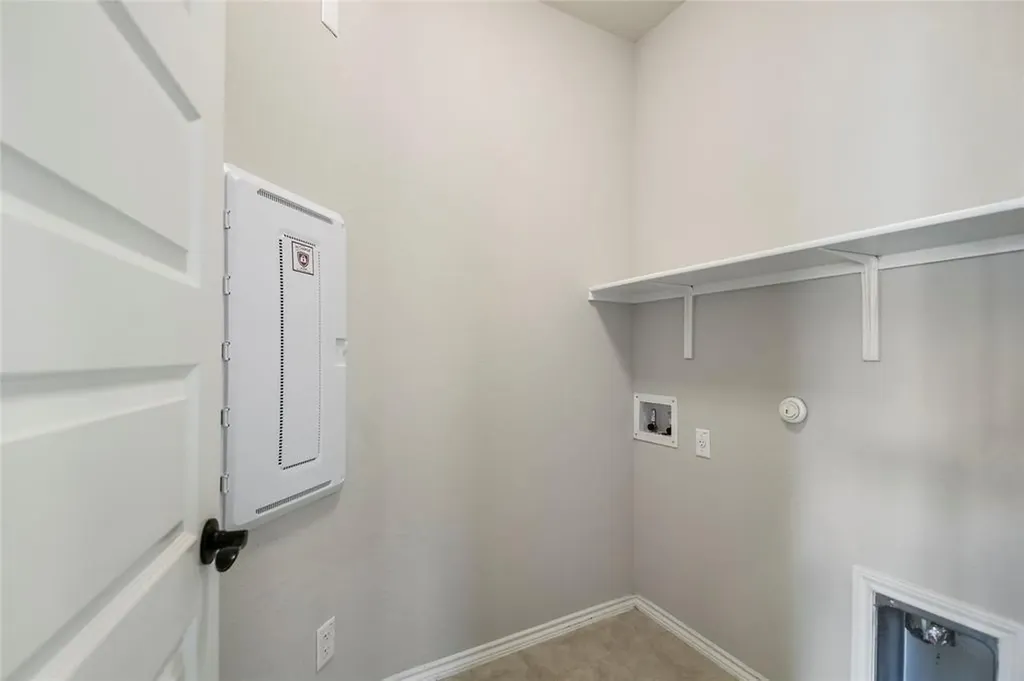107 Barley Fork Lane Hutto TX 78634