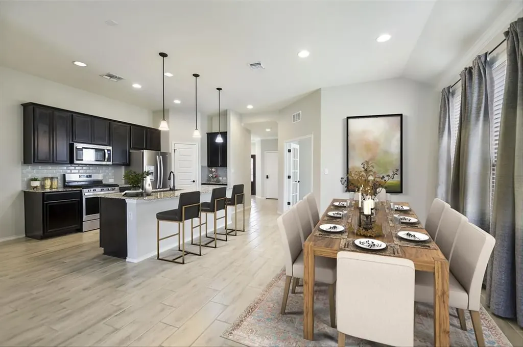 107 Barley Fork Lane Hutto TX 78634