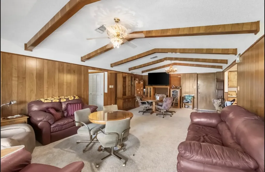 301 Reven Acres Drive Kingsland TX 78639