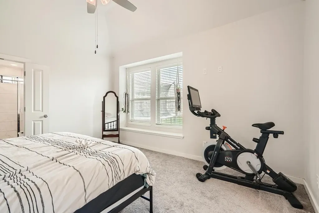 231 Spinnaker Loop Kyle TX 78640