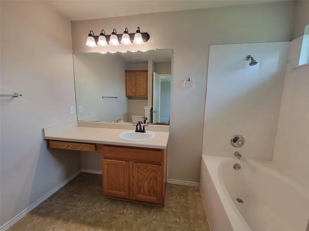1005 Burgess Drive Leander TX 78641