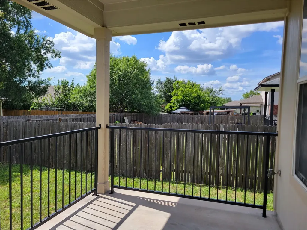 1005 Burgess Drive Leander TX 78641